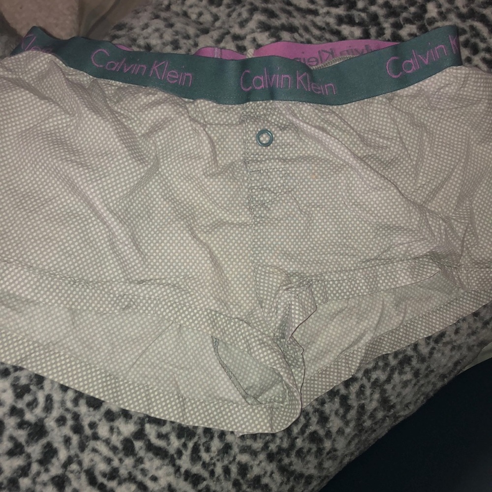 CALVIN KLIEN SHORT SHORTS